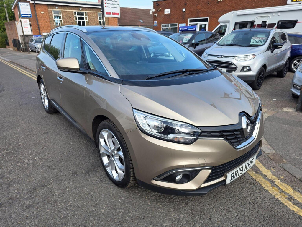 2019 Renault GRAND Scenic